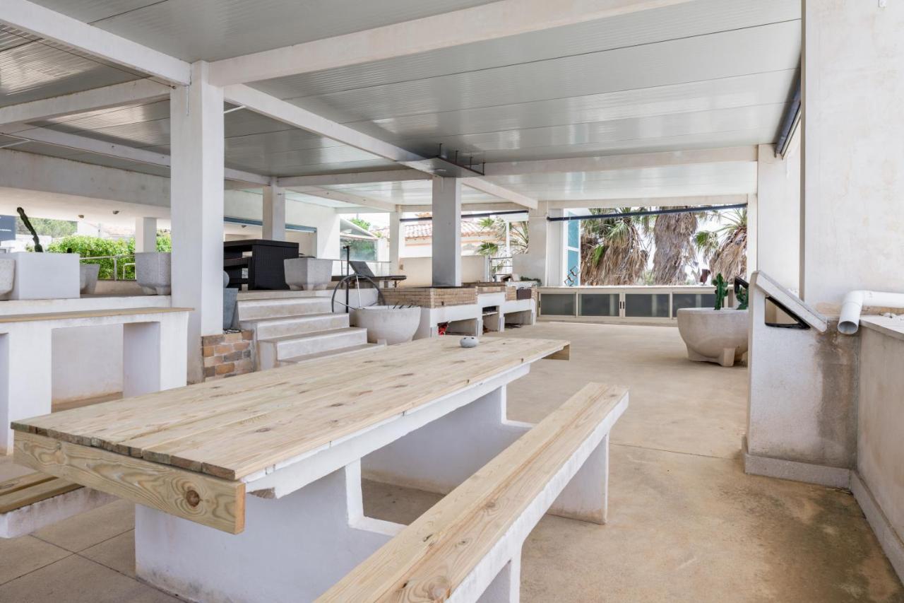 Exclusive Seafront Villa,Private Pool,Gym,Bbq エル・トロ エクステリア 写真
