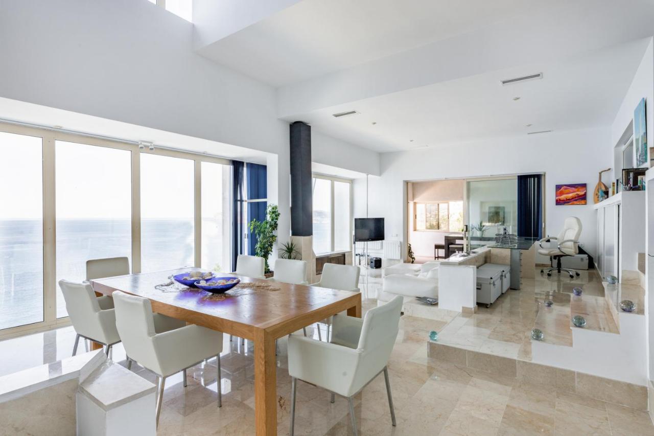 Exclusive Seafront Villa,Private Pool,Gym,Bbq エル・トロ エクステリア 写真