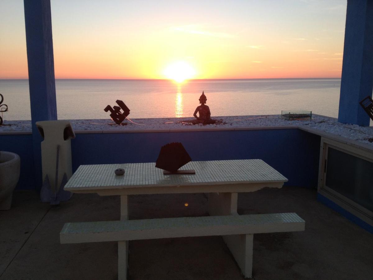 Exclusive Seafront Villa,Private Pool,Gym,Bbq エル・トロ エクステリア 写真