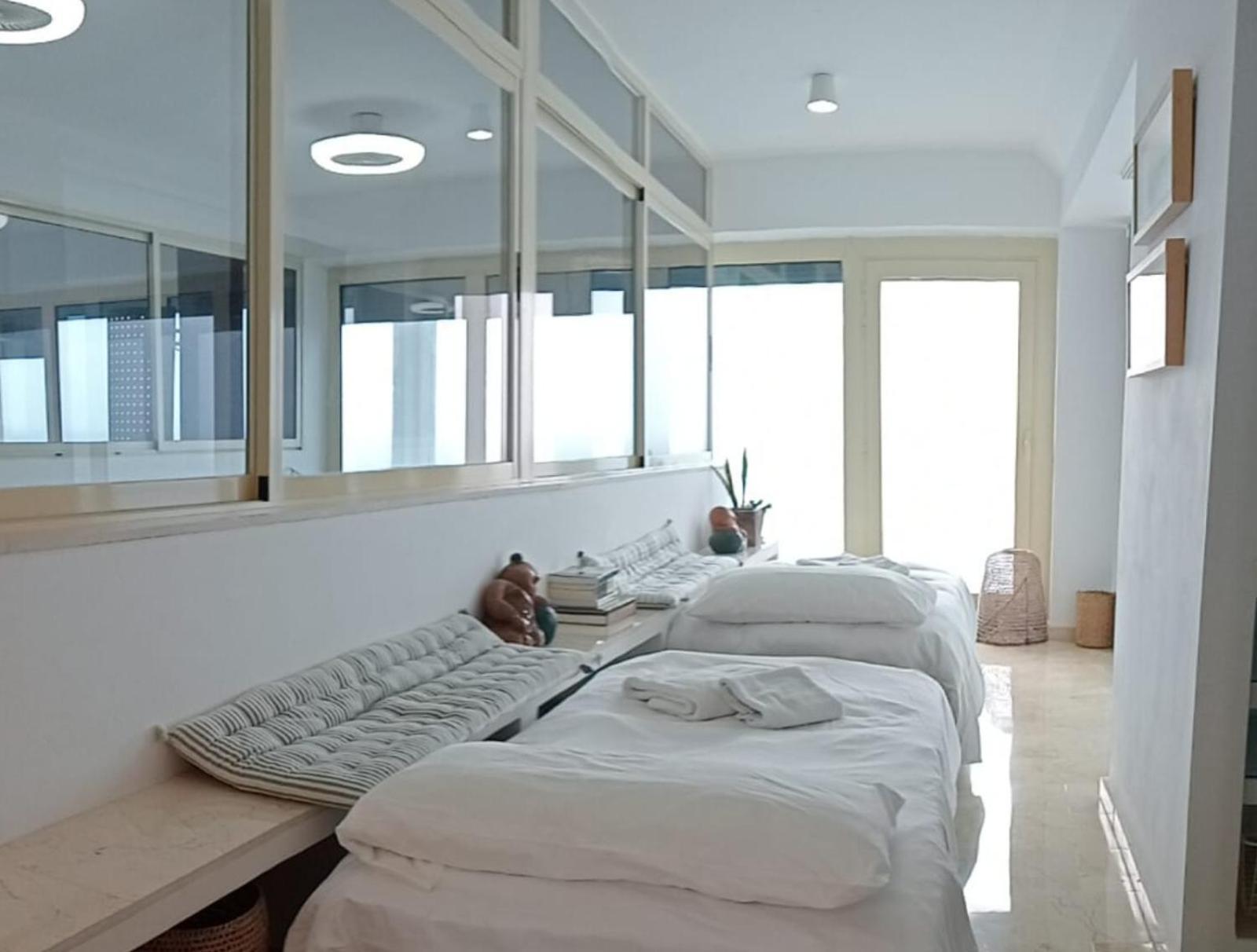 Exclusive Seafront Villa,Private Pool,Gym,Bbq エル・トロ エクステリア 写真